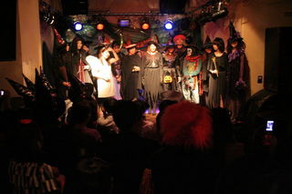 818010_495841954_1large.jpg